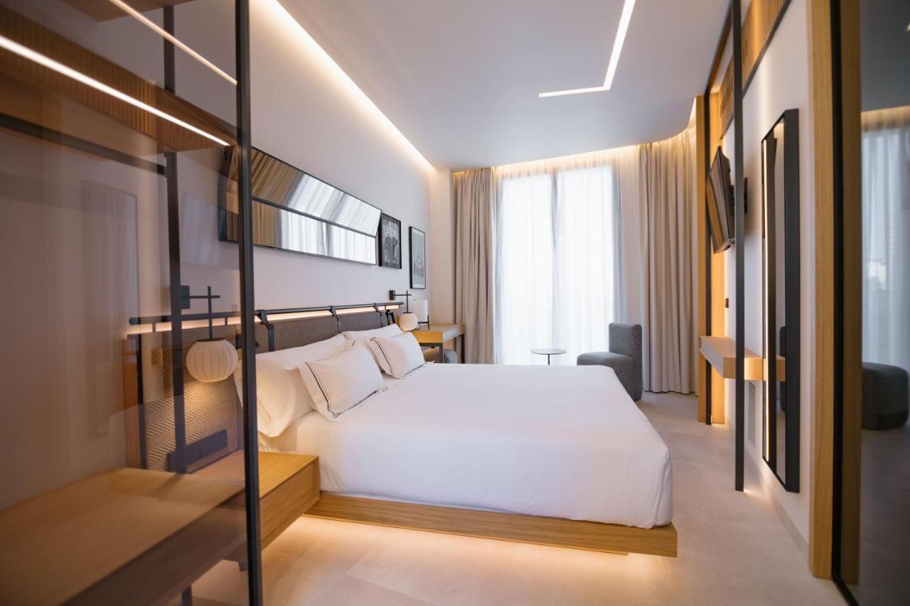 Myr Puerta Serranos Valencia Exteriör bild