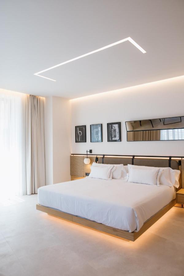Myr Puerta Serranos Valencia Exteriör bild