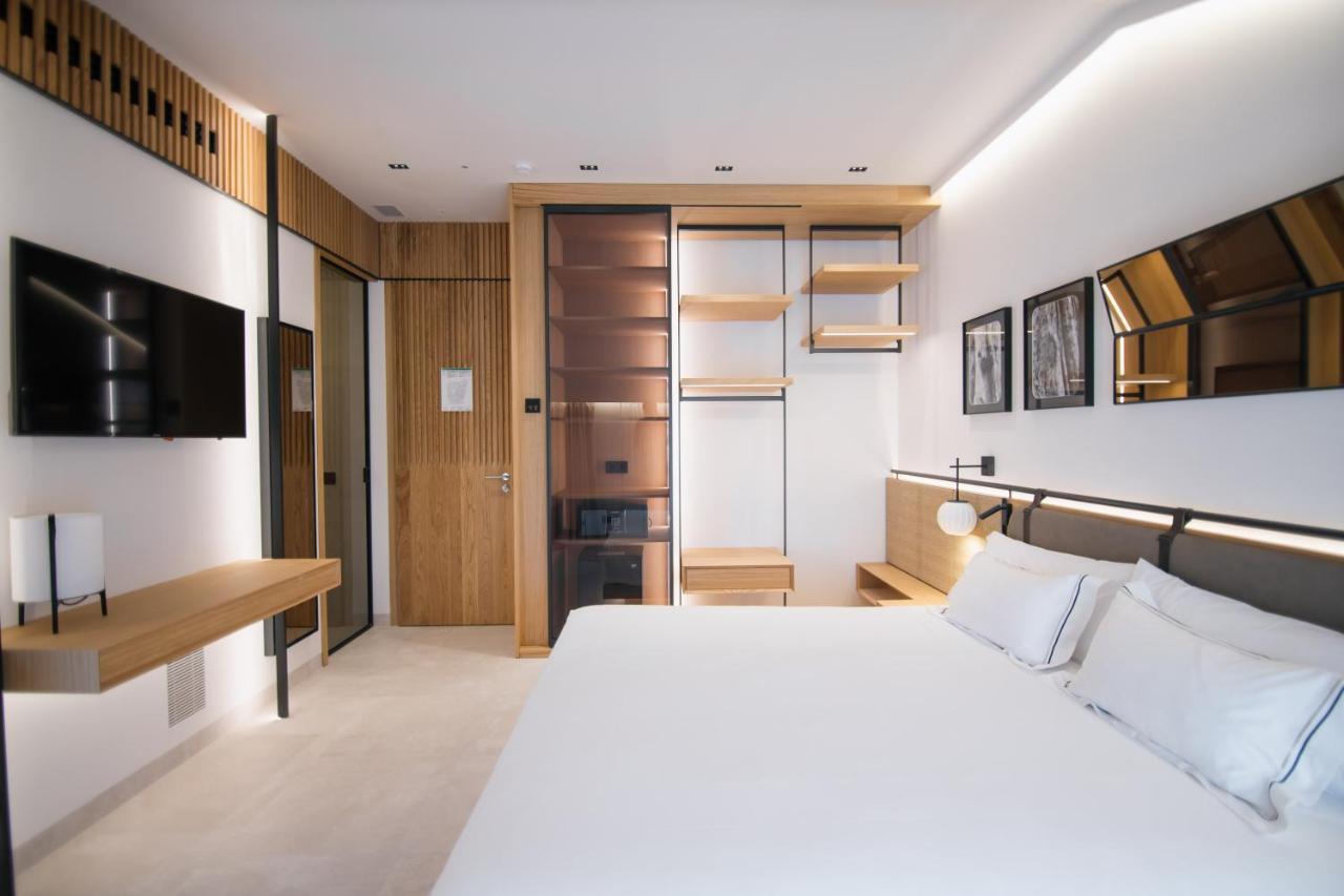 Myr Puerta Serranos Valencia Exteriör bild