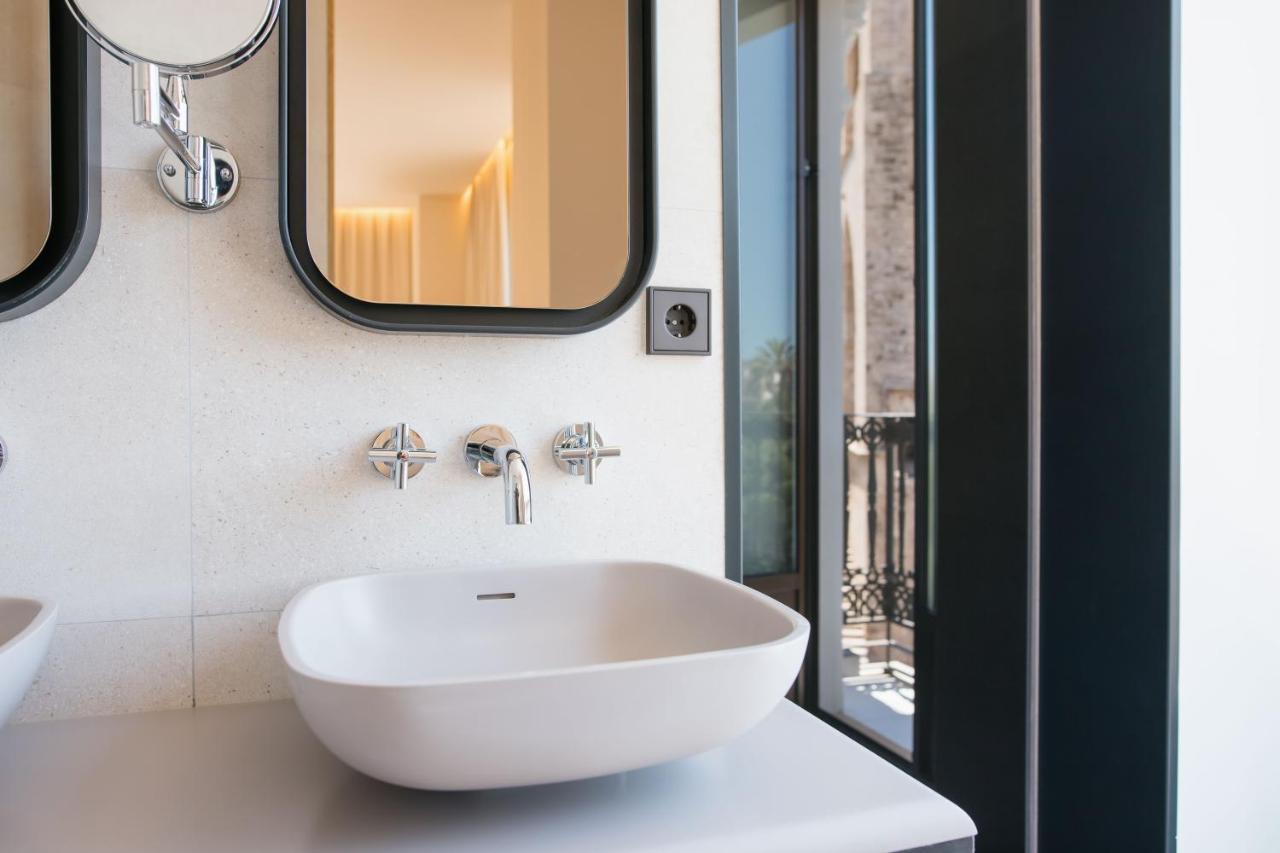Myr Puerta Serranos Valencia Exteriör bild